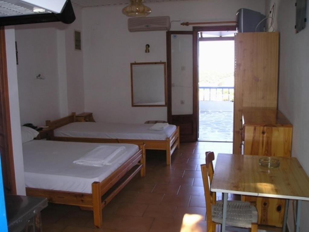 Hotel Ethra Patitírion Exterior foto